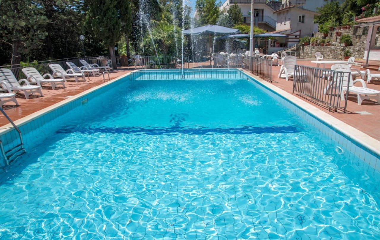 Hotel Eden Perdifumo Ngoại thất bức ảnh